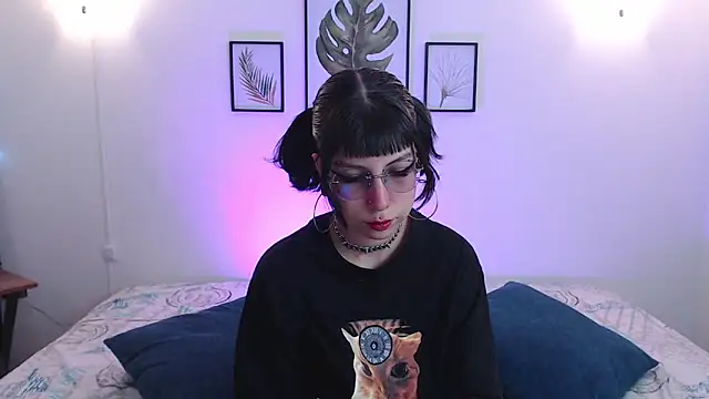 Rose 72 online show from March 16, 2026, 6:56 pm