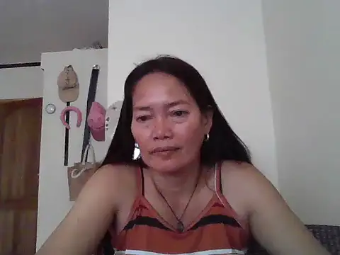 Snapshot of Asianwild_matured4uxx chatting on November 15, 2025, 6:22 am Asianwild matured4uxx online show from November 15, 2025, 6:22 am
