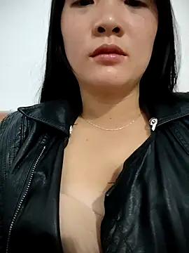 asian 2k online show from November 30, 2025, 9:52 pm