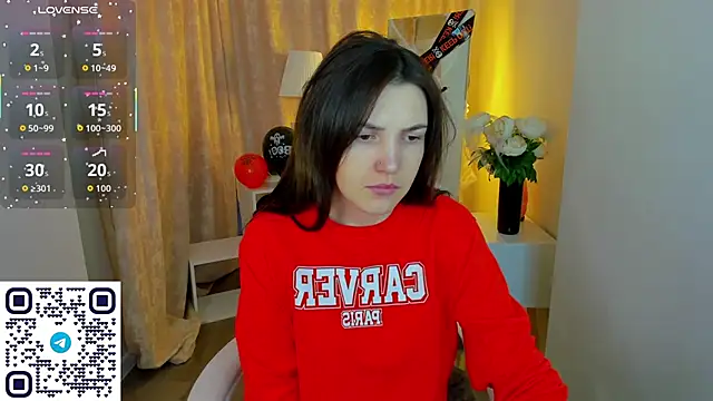 Snapshot of MalvinaDream chatting on October 29, 2025, 1:19 am MalvinaDream online show from October 29, 2025, 1:19 am