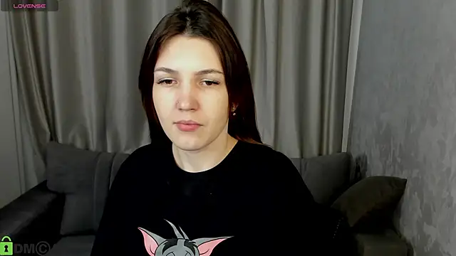 Snapshot of MalvinaDream chatting on November 28, 2025, 1:08 am MalvinaDream online show from November 28, 2025, 1:08 am