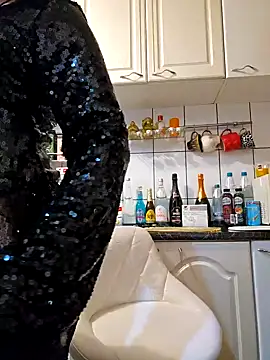 ShineBright88 online show from October 24, 2025, 8:05 pm