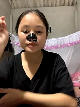 NhuFox online show from September 21, 2025, 12:51 pm