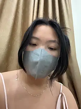 Thuylinh05 online show from October 14, 2025, 9:54 am