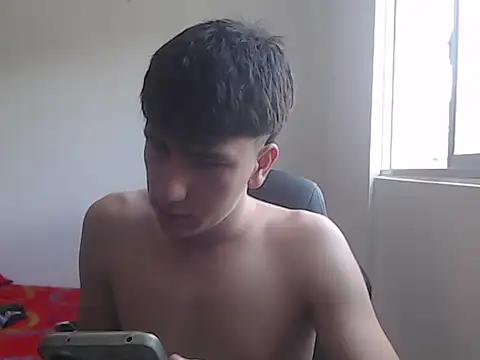 younewmaster online show from April 28, 2026, 4:12 pm