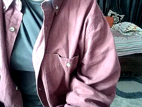 Anaconda-Mall online show from November 7, 2025, 4:07 pm