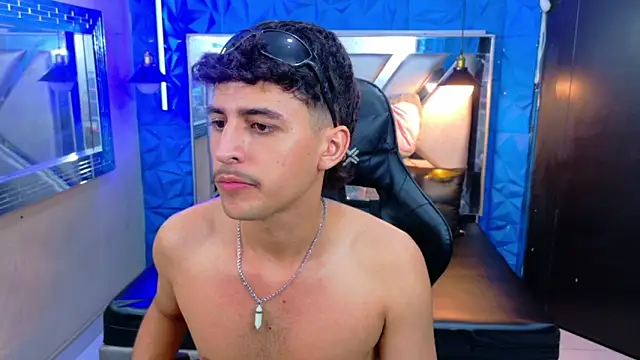 Alan Del Reyx online show from September 28, 2025, 4:07 am