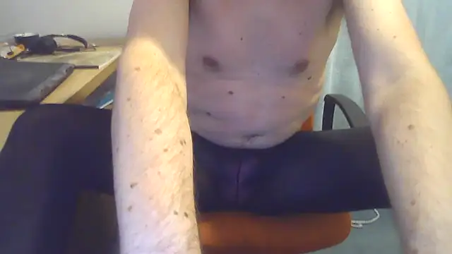 Snapshot of Skookie1 chatting on February 20, 2026, 8:38 am Skookie1 online show from February 20, 2026, 8:38 am