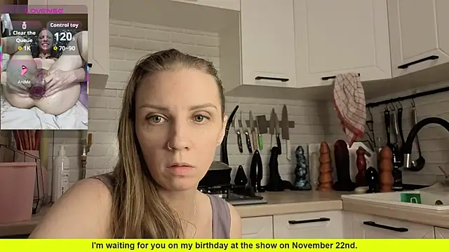 Snapshot of Edena_ chatting on November 13, 2025, 8:30 pm Edena online show from November 13, 2025, 8:30 pm