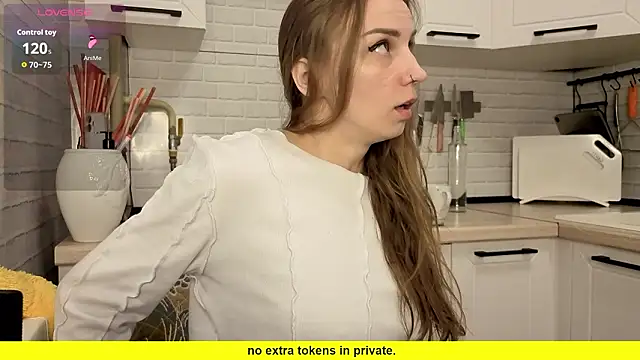 Edena  online show from March 16, 2026, 3:05 pm