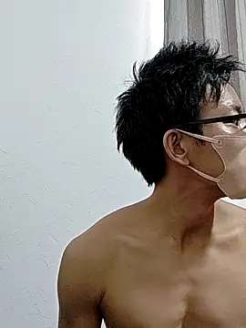 Snapshot of mitsuki0915 chatting on February 2, 2026, 2:32 am mitsuki0915 online show from February 2, 2026, 2:32 am