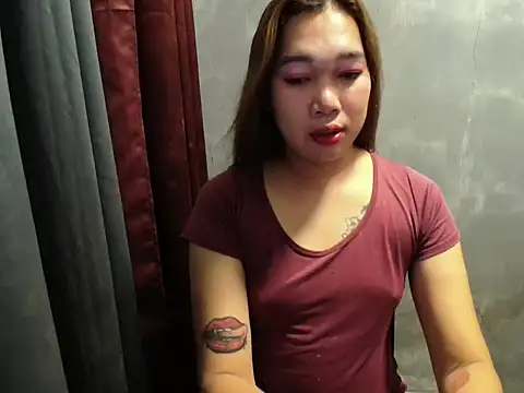 ur sexymaurice online show from March 25, 2026, 9:21 pm