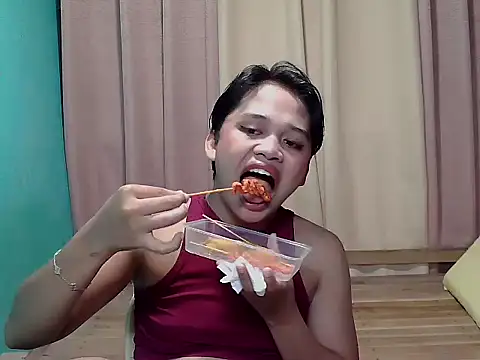 pinaymorena zeinab online show from July 3, 2026, 10:43 am