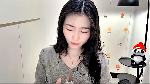 Rosalind xixi online show from November 26, 2025, 8:26 am