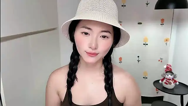 Rosalind xixi online show from March 24, 2026, 4:06 am