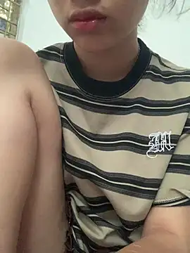 Snapshot of Nguyenha11 chatting on June 2, 2026, 8:49 am Nguyenha11 online show from June 2, 2026, 8:49 am