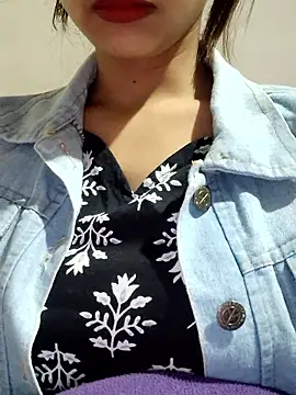 Snapshot of sana-5 chatting on January 17, 2026, 2:22 pm sana-5 online show from January 17, 2026, 2:22 pm