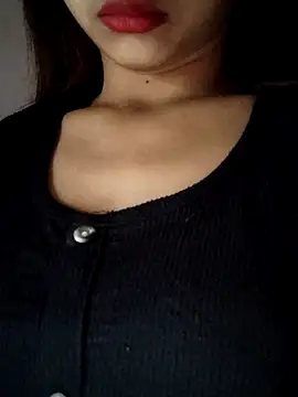 Snapshot of sana-5 chatting on February 11, 2026, 9:14 am sana-5 online show from February 11, 2026, 9:14 am