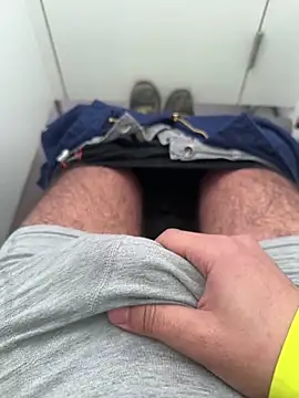 analtake13 online show from November 26, 2025, 12:06 pm