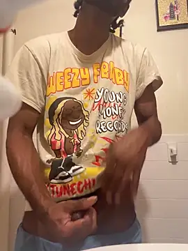 BigBDMari online show from September 12, 2025, 12:33 am