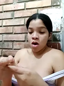 VictoriDior online show from September 16, 2025, 5:19 am