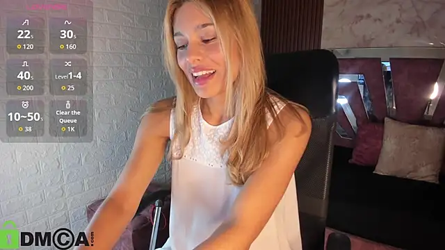 Snapshot of hot_cupid01 chatting on January 15, 2026, 11:15 am hot cupid01 online show from January 15, 2026, 11:15 am