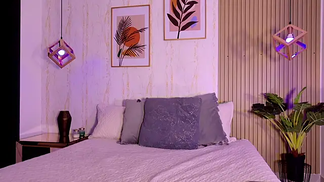 Ayleen Dunkan online show from September 10, 2025, 12:05 pm