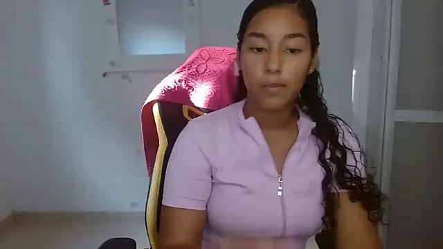alicie shy1 online show from September 10, 2025, 9:48 pm