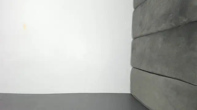 amarantha hanss online show from April 2, 2026, 6:38 pm