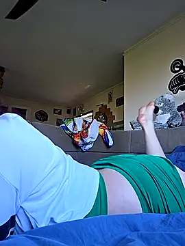 rubystrip online show from November 18, 2025, 12:53 pm