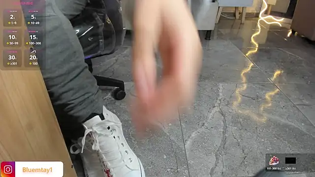 BLUE TAY1 online show from March 5, 2026, 11:39 am