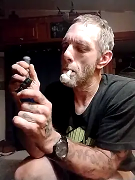jarjar83 online show from May 8, 2026, 10:42 am