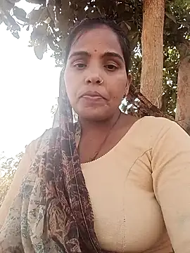 Snapshot of Cut_rajbati chatting on November 8, 2025, 6:24 am Cut rajbati online show from November 8, 2025, 6:24 am