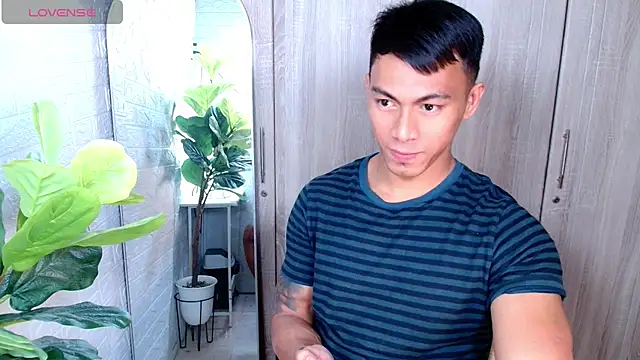 Snapshot of PinooyMilker chatting on February 5, 2026, 11:26 am PinooyMilker online show from February 5, 2026, 11:26 am