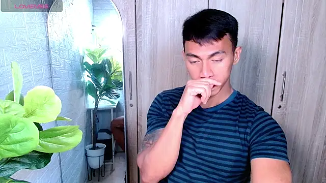 Snapshot of PinooyMilker chatting on February 15, 2026, 12:14 pm PinooyMilker online show from February 15, 2026, 12:14 pm