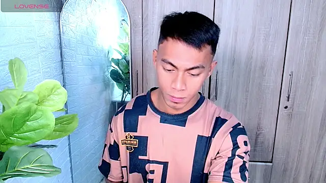 Snapshot of PinooyMilker chatting on February 18, 2026, 3:24 am PinooyMilker online show from February 18, 2026, 3:24 am