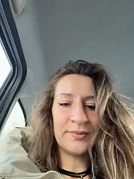 EvvaMur online show from March 13, 2026, 2:40 am