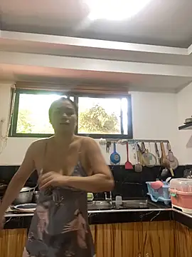 wildpussycat69 online show from November 28, 2025, 4:04 am