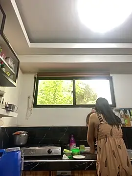 wildpussycat69 online show from February 8, 2026, 3:32 am