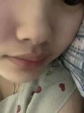 Xu Xubaby online show from October 22, 2025, 4:07 pm