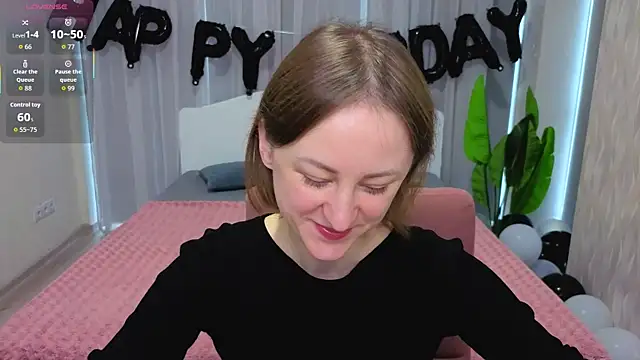 LuluChiiii online show from October 27, 2025, 10:41 am