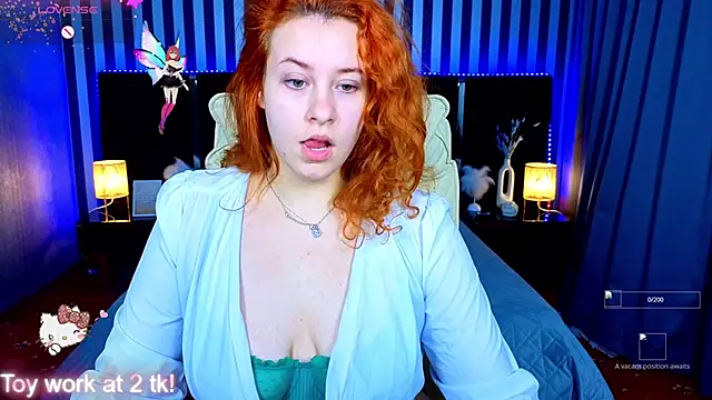 TeilaHex online show from November 18, 2025, 8:02 pm