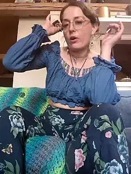 marijacucu online show from June 28, 2026, 1:39 pm