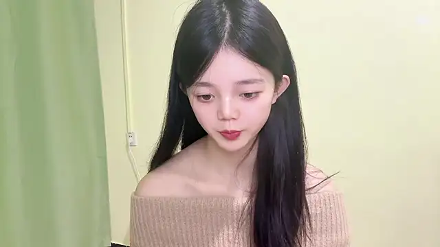 Nicole-13 online show from November 15, 2025, 6:44 am