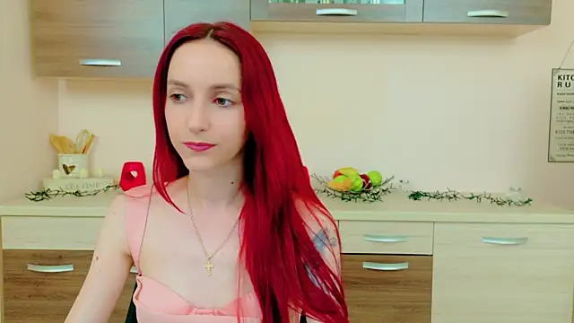 Julia Jae online show from June 19, 2026, 5:23 am