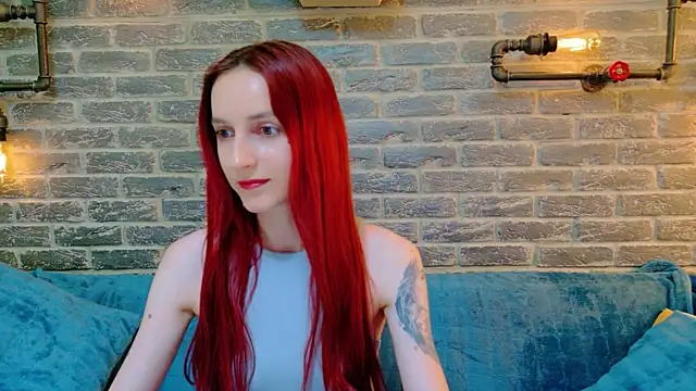 Julia Jae online show from July 8, 2026, 5:56 am