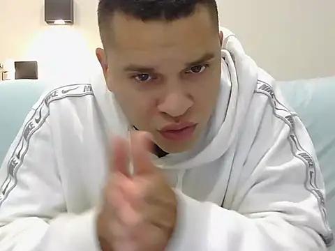 Snapshot of Krono_dikaprio_ chatting on March 12, 2026, 8:48 pm Krono dikaprio online show from March 12, 2026, 8:48 pm