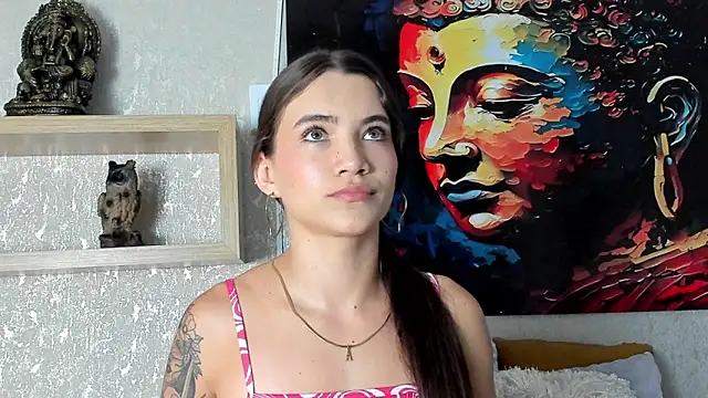 Snapshot of aitana_baker_ chatting on February 4, 2026, 3:56 am aitana baker online show from February 4, 2026, 3:56 am