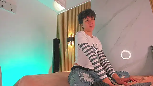 IM DAREN online show from December 3, 2025, 5:26 am