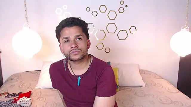 Snapshot of Provincute chatting on November 9, 2025, 1:48 am Provincute online show from November 9, 2025, 1:48 am